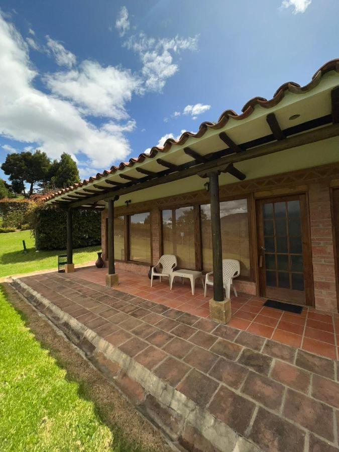 Hotel, Bungalows, Chalet Y Cabanas Aventura Park Villa De Leyva La Periquera Zewnętrze zdjęcie
